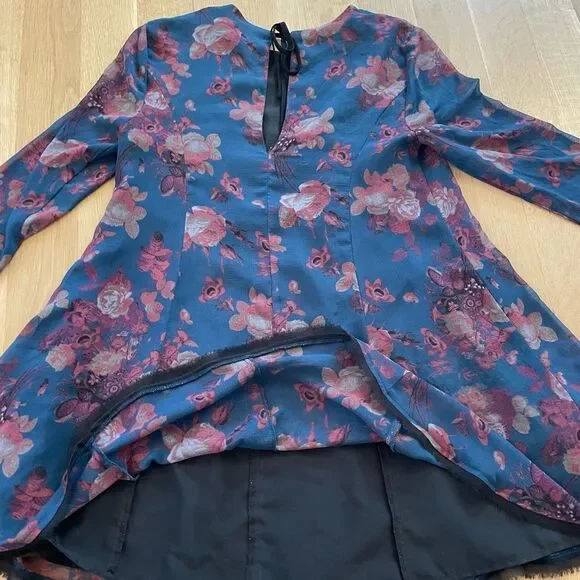 Floral long sleeved dress - Picture 5 of 7